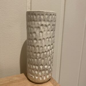 Råhvid cylinder vase